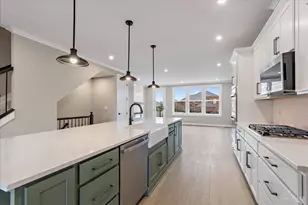 7438 Wetherington Ln, West Chester, OH 45069 - Photo 4