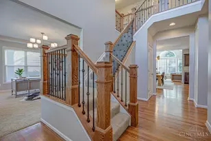 6290 Winding Creek Blvd, Liberty Township, OH 45011 - Photo 2