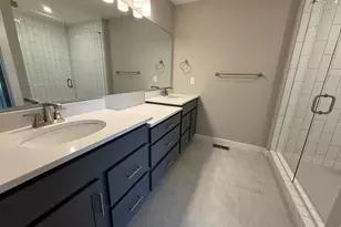 7434 Wetherington Ln, West Chester, OH 45069 - Photo 6