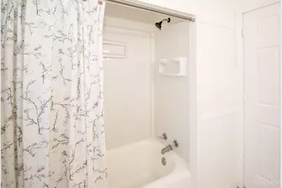1354 Avon Drive, Cincinnati, OH 45229 - Photo 30