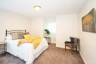 1354 Avon Dr, Cincinnati, OH 45229 - Photo 20