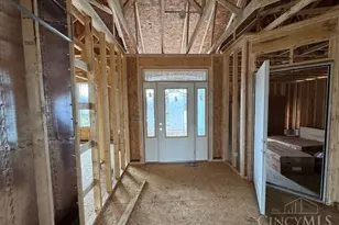 3938 Lukas Ln, Ross Township, OH 45013 - Photo 12