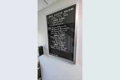 4242 Airport Road, Cincinnati, OH 45226 - Photo 14