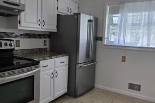 5759 Colerain Ave, Cincinnati, OH 45239 - Photo 8