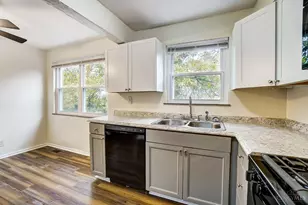 2469 Montana Ave, Cincinnati, OH 45211 - Photo 8