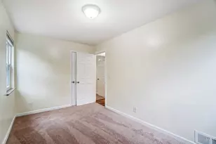 2469 Montana Ave, Cincinnati, OH 45211 - Photo 10