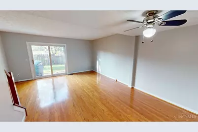 1069 Crisfield Drive, Union Township, OH 45245 - Photo 8
