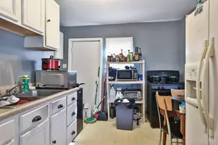 1401 Chamberlain Ave, Lincoln Heights, OH 45215 - Photo 6