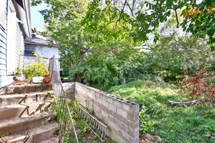 1401 Chamberlain Ave, Lincoln Heights, OH 45215 - Photo 10