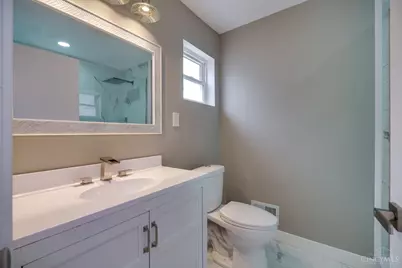 2043 Lawrence Avenue, Norwood, OH 45212 - Photo 18