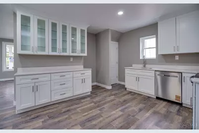 2043 Lawrence Avenue, Norwood, OH 45212 - Photo 14