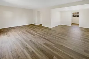 3364 Amberway Ct, Colerain Township, OH 45251 - Photo 6