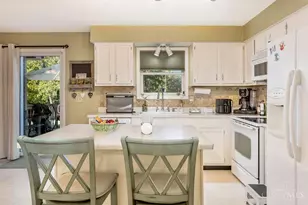 382 Broadway St, Hamilton Township, OH 45039 - Photo 6