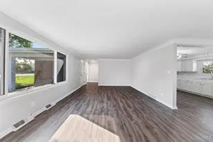 5630 Dry Ridge Rd, Colerain Township, OH 45252 - Photo 6