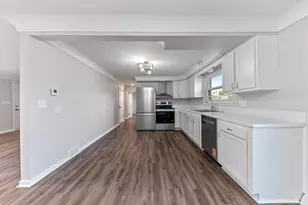 5630 Dry Ridge Rd, Colerain Township, OH 45252 - Photo 10