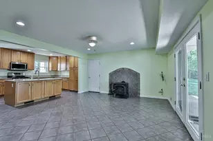 7702 US Rt 52, Huntington Township, OH 45167 - Photo 12