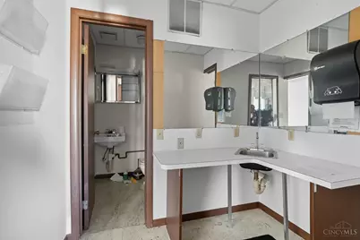 9319 Cincinnati Columbus Road, West Chester, OH 45069 - Photo 34