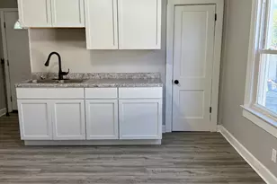 273 Howman Ave, New Miami, OH 45011 - Photo 2