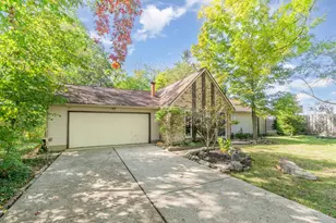 597 Deerfield Rd, Lebanon, OH 45036 - Photo 2
