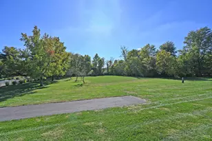 1055 Stratford Ct, Loveland, OH 45140 - Photo 44