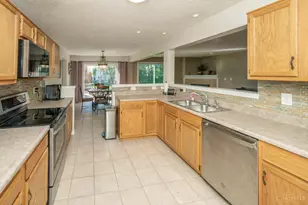 2125 Picketside Dr, Batavia Township, OH 45103 - Photo 14