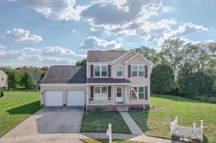 2125 Picketside Dr, Batavia Township, OH 45103 - Photo 2