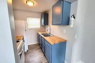 1808 Crest Hill Ave, Cincinnati, OH 45237 - Photo 8