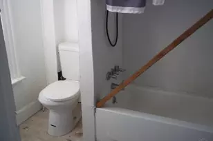 1839 Hewitt Ave, Cincinnati, OH 45207 - Photo 8