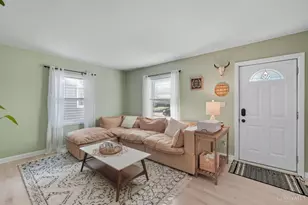 2526 Bremont Ave, Golf Manor, OH 45237 - Photo 8