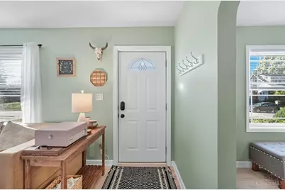 2526 Bremont Avenue, Golf Manor, OH 45237 - Photo 6