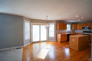 5774 Longbow Dr, Fairfield Township, OH 45011 - Photo 12