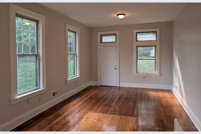 2564 Linden Street, Cincinnati, OH 45225 - Photo 2