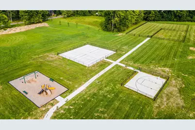 1868 Vista Lake Drive, Goshen, OH 45122 - Photo 8