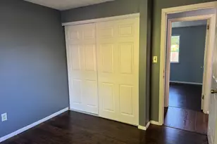 1863 W Kemper Rd, Forest Park, OH 45240 - Photo 16