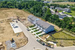 10376 Mae Ct, Colerain Township, OH 45251 - Photo 6