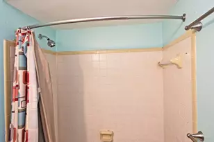 1136 Inner Cir Dr, Forest Park, OH 45240 - Photo 32