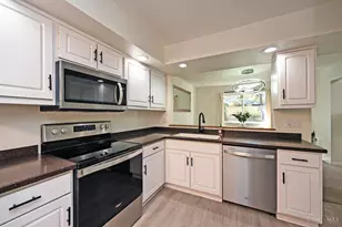 237 Eastwick Dr, Springdale, OH 45246 - Photo 16