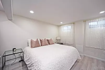 237 Eastwick Drive, Springdale, OH 45246 - Photo 40