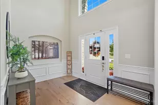 9907 Kensington Ln, Deerfield Township, OH 45040 - Photo 2