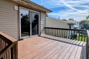 962 Harrogate Ct, Forest Park, OH 45240 - Photo 6