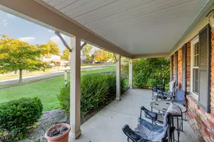 9371 Montoro Dr, Springfield Township, OH 45231 - Photo 4