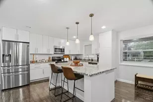 2811 Breezy Way, Colerain Township, OH 45239 - Photo 8