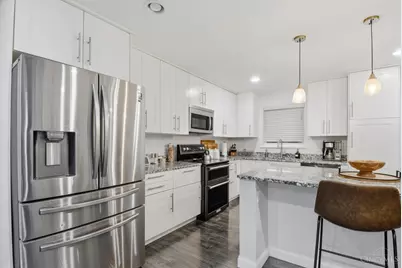 2811 Breezy Way, Colerain Township, OH 45239 - Photo 10