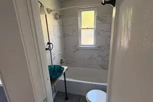 4237 Vine St, Cincinnati, OH 45217 - Photo 6