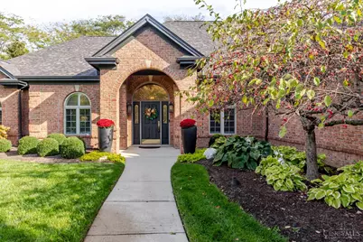 1053 Charter Place, Centerville, OH 45458 - Photo 2