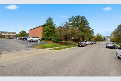 4905 Chalet Drive #101, Saint Bernard, OH 45217 - Photo 2