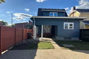 2052 Pleasant Ave, Hamilton, OH 45015 - Photo 2