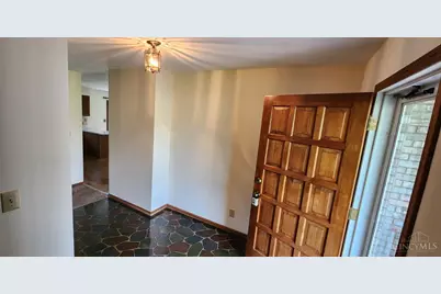 5765 Keshena Drive, Liberty Township, OH 45011 - Photo 4