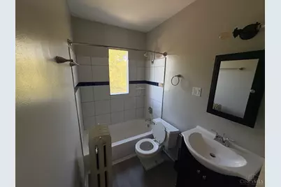 4237 Vine Street #3, Cincinnati, OH 45217 - Photo 6