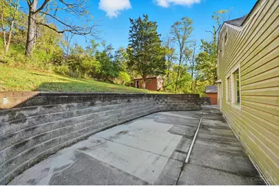 194 E State Road, Cleves, OH 45002 - Photo 24